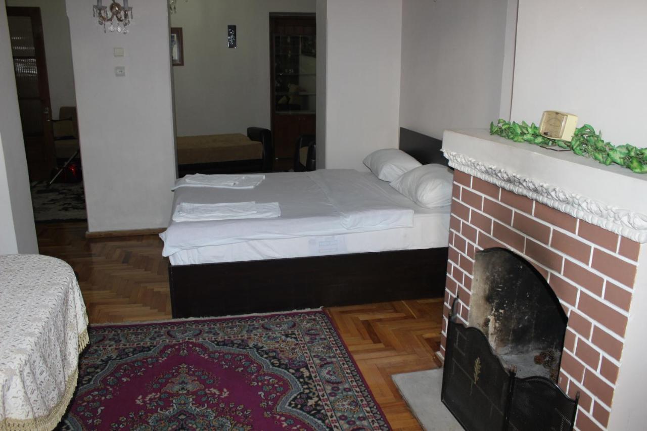 My Warm Guest House Batumi Værelse billede